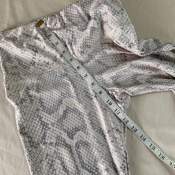 Bundle Onzie animal print leggings size Small / Medium (2) - Picture 7 of 15